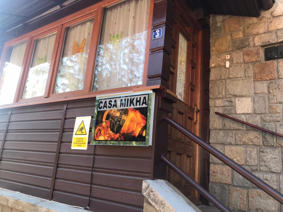 Casa Mikha *
